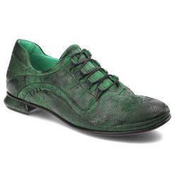 Zielone Półbuty Simen Eleganckie Obuwie Damskie. Zielone półbuty damskie Simen, bez wzorów, ze skóry, eleganckie, bez obcasa, bez zapięcia. Za 309.00 zł.