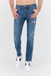JUST CAVALLI Niebieskie jeansy Slim. Niebieskie jeansy męskie Just Cavalli, z jeansu. W wyprzedaży za 599.99 zł.