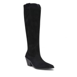 Kowbojki Lasocki. Czarne kozaki damskie Lasocki, bez wzorów, bez obcasa, na słupku, bez zapięcia. Za 449.99 zł.