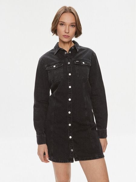 Tommy Jeans Sukienka jeansowa AlineDW0DW17209 Czarny Regular Fit. Czarne sukienki damskie Tommy Jeans, s, bez wzorów, z bawełny, bez kołnierzyka, bez ramiączek. Za 439.99 zł.