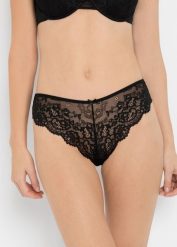 Figi brazylijskie (2 pary). Czarne majtki damskie bonprix, z koronki. Za 59.98 zł.