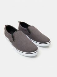 Trampki typu slip-on - szary. Szare trampki męskie Sinsay, bez wzorów, bez zapięcia. Za 29.99 zł.