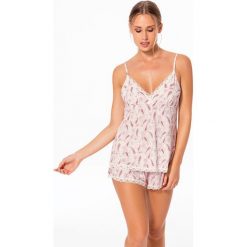 Dorina - Szorty piżamowe Romy. Czerwone piżamy damskie Dorina, bez wzorów, z dzianiny, bez ramiączek. W wyprzedaży za 27.90 zł.