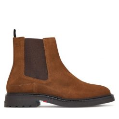 Sztyblety Tommy Hilfiger. Brązowe botki męskie Tommy Hilfiger, bez wzorów, casualowe, bez obcasa, bez zapięcia. Za 649.99 zł.