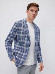 Marynarka slim fit w kratę - granatowy. Niebieskie garnitury męskie Reserved, bez wzorów, z tkaniny. W wyprzedaży za 239.99 zł.