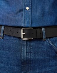 MESKI PASEK WRANGLER ROLLER BUCKLE BELT BLACK 112365297. Czarne paski męskie Wrangler. Za 99.99 zł.