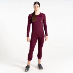 Damskie legginsy 3/4 Dare 2B In The Zone. Czerwone legginsy damskie Dare 2B, bez wzorów, z elastanu. Za 135.00 zł.