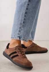 Brązowe Sneakersy Retro Tenisówki z Zamszu Naturalnego ze Skórzaną Wkładką Celarge. Brązowe trampki i tenisówki damskie Born2be, bez wzorów, z jeansu, bez zapięcia. Za 199.99 zł.