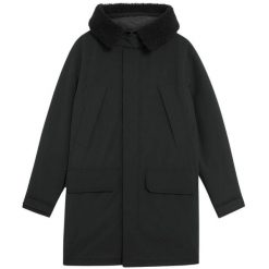 Kurtka parka na chłodne dni Lyle & Scott. Czarne kurtki męskie LYLE AND SCOTT, na zimę, l, bez wzorów, z materiału, eleganckie, bez kaptura. Za 663.00 zł.