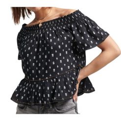 Koszulka turystyczna damska Superdry Vintage Off. Czarne koszulki sportowe damskie Superdry, m, bez wzorów, z wiskozy, bez ramiączek. W wyprzedaży za 126.00 zł.