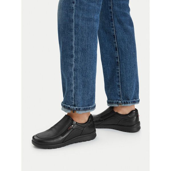Półbuty Go Soft. Czarne półbuty damskie GO SOFT, bez wzorów, bez obcasa, na płaskiej podeszwie, bez zapięcia. Za 229.99 zł.