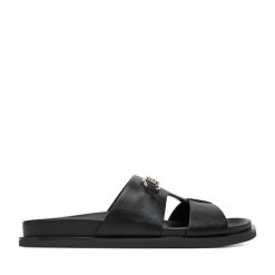 Klapki Nine West. Czarne klapki damskie Nine West, bez wzorów, bez obcasa, bez zapięcia. Za 169.99 zł.