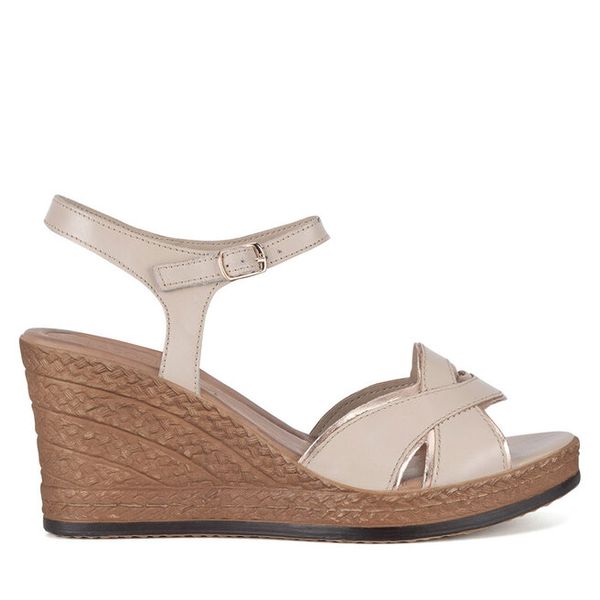 Sandały Lasocki. Brązowe sandały damskie Lasocki, bez wzorów, bez obcasa, na koturnie, bez zapięcia. Za 124.99 zł.