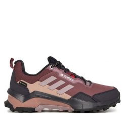Trekkingi adidas. Brązowe obuwie trekkingowe damskie Adidas, z gore-texu, bez zapięcia. Za 599.99 zł.