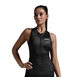 Tank top rowerowy damski 2XU Core Tri Tank. Czarne koszulki sportowe damskie 2XU, s, bez wzorów, sportowe, bez kołnierzyka, bez ramiączek. Za 249.99 zł.
