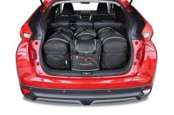Torby Do Bagażnika Mitsubishi Eclipse Cross 2017-2021 4Szt Kjust. Czarne torby podróżne damskie KJUST, bez wzorów, z kauczuku. Za 1,165.00 zł.