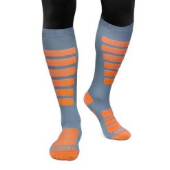 Skarpety do sportów zimowych unisex SIROKO Aoraki Slide. Brązowe skarpetki damskie SIROKO, bez wzorów. W wyprzedaży za 72.95 zł.