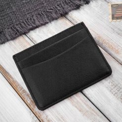 Paolo Peruzzi Zestaw prezentowy dla niej portfel damski w kwiaty T-45 i skórzane etui na karty T-151 ZUP-144-BL. Portfele damskie Paolo Peruzzi. Za 145.58 zł.