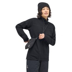 Damska kurtka turystyczna Haglöfs Rosson Mid. Czarne kurtki sportowe damskie Haglöfs, bez wzorów, bez ramiączek, bez kaptura, trekkingowe. Za 462.40 zł.