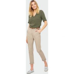 Spodnie chino. Szorty damskie Greenpoint, bez wzorów, z bawełny. Za 69.99 zł.