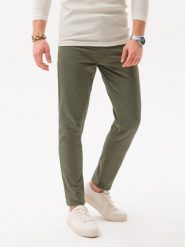 Spodnie męskie chinosy SLIM FIT - oliwkowe V26 - Rozmiar: M. Zielone eleganckie spodnie męskie Ombre Clothing, bez wzorów, z bawełny. W wyprzedaży za 69.99 zł.