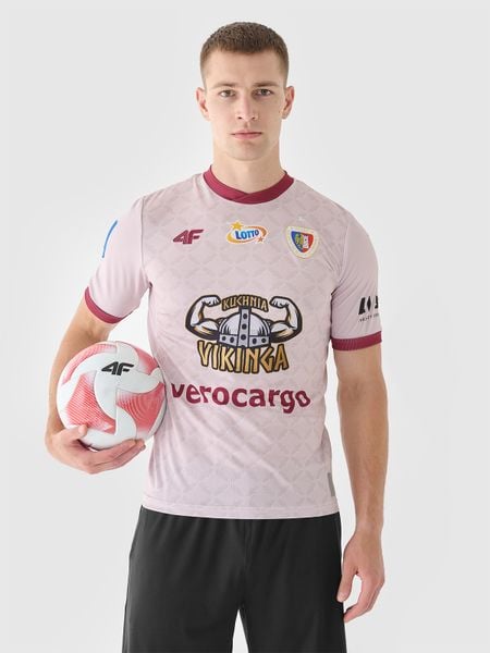4F Koszulka klubowa wyjazdowa z sezonu 2024/25 męska 4F x Piast Gliwice - multikolor L. Brązowe t-shirty męskie 4F, l, bez wzorów, z dzianiny, bez kołnierzyka, bez ramiączek. Za 259.99 zł.