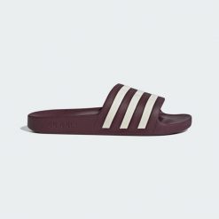 Klapki adilette Aqua. Zielone klapki męskie Adidas, bez wzorów, z materiału, bez zapięcia. Za 99.95 zł.
