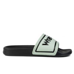 Klapki męskie sportowe Wrangler AVERELL SLIDER MEN. Czarne klapki męskie Wrangler, bez wzorów, bez zapięcia. Za 79.00 zł.