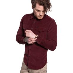 KOSZULA KOSZULA LEE CLEAN WESTERN SHIRT BURGUNDY L644MRMF 112115588. Czerwone koszule męskie Lee, l, bez wzorów, bez kołnierzyka, bez ramiączek. Za 129.99 zł.