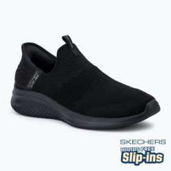 Buty damskie SKECHERS Ultra Flex 3.0 Cozy Streak. Czarne obuwie trekkingowe damskie Skechers, bez zapięcia. Za 329.99 zł.