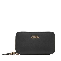 Portfel Tommy Hilfiger. Czarne portfele damskie Tommy Hilfiger. Za 289.99 zł.