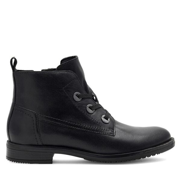 Botki Lasocki. Czarne botki damskie Lasocki, bez wzorów, bez obcasa, na płaskiej podeszwie, bez zapięcia. Za 169.99 zł.