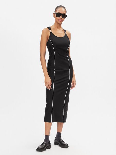Liu Jo Sport Sukienka codzienna TA4140 J7912 Czarny Slim Fit. Czarne sukienki damskie Liu Jo Sport, na co dzień, m, bez wzorów, z syntetyku, sportowe, bez kołnierzyka, bez ramiączek, proste. Za 379.99 zł.