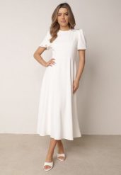 Biała Elegancka Sukienka VICES o Rozkloszowanym Kroju z Krótkim Rękawem Aezith. Białe sukienki damskie Born2be, na co dzień, l, bez wzorów, eleganckie, bez kołnierzyka, bez ramiączek, maxi, proste. Za 219.99 zł.