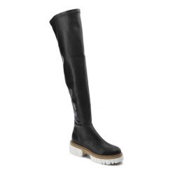 Czarne Kozaki Chebello Damskie Stylowe Obuwie. Czarne kozaki damskie CheBello, bez wzorów, z materiału, przed kolano, bez obcasa, na płaskiej podeszwie, bez zapięcia. Za 469.00 zł.