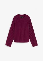 Krótszy sweter w prążek. Fioletowe swetry nierozpinane damskie bonprix, bez wzorów, klasyczne, bez kołnierzyka, bez ramiączek. Za 129.99 zł.