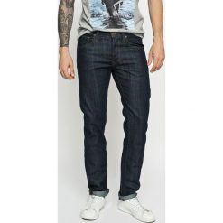 Lee - Jeansy Daren Rinse. Niebieskie jeansy męskie Lee, z bawełny. W wyprzedaży za 259.90 zł.