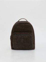 Zamszowy plecak z uchwytem - ciemnobrązowy. Brązowe plecaki męskie Reserved, bez wzorów, z zamszu. Za 319.99 zł.