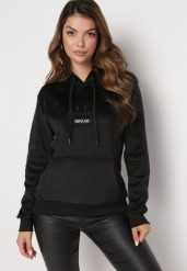 Czarna Welurowa Bluza Kangurka z Polarową Podszewką i Napisem Memisia. Czarne bluzy damskie Born2be, l, bez wzorów, z polaru, casualowe, bez ramiączek, z kapturem. Za 99.99 zł.