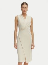 Rinascimento Sukienka koktajlowa CFC0128108003 Beżowy Slim Fit. Brązowe sukienki damskie Rinascimento, m, bez wzorów, z syntetyku, wizytowe, bez kołnierzyka, bez ramiączek. Za 599.99 zł.