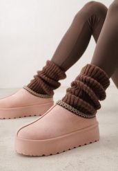 Różowe Śniegowce na Platformie z Niską Cholewką i Haftowanym Wzorem Zivilae. Czerwone śniegowce damskie Renee, z jeansu, przed kostkę, bez zapięcia. Za 79.99 zł.