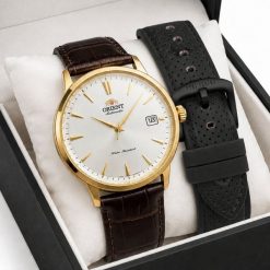 Zegarek Orient Zegarek męski Orient zestaw 2 paski na prezent Automatic. Zegarki męskie Orient, bez wzorów. Za 1,240.00 zł.