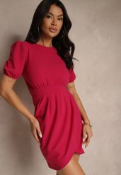 Różowa Sukienka o Dopasowanym Kroju z Marszczeniem Redorielle. Czerwone sukienki damskie Renee, l, bez wzorów, eleganckie, bez kołnierzyka, bez ramiączek, mini, dopasowane. Za 74.99 zł.
