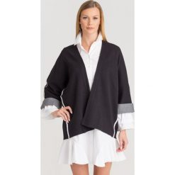 KARDIGAN Armani Exchange. Czarne kardigany damskie Armani Exchange, l, bez wzorów, z dzianiny, bez kołnierzyka. Za 389.00 zł.
