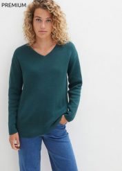 Sweter z dzianiny Milano w prążek, z dekoltem w serek. Niebieskie swetry nierozpinane damskie bonprix, bez wzorów, z dzianiny, bez kołnierzyka, bez ramiączek. Za 102.99 zł.