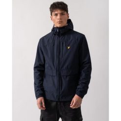 Kurtka z kapturem Lyle & Scott Lightweight. Niebieskie kurtki męskie LYLE AND SCOTT, xl, bez wzorów, z materiału, z kapturem. Za 508.60 zł.