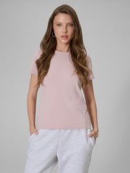 4F T-shirt slim gładki damski - różowy XS. Czerwone t-shirty damskie 4F, xs, bez wzorów, z dzianiny, klasyczne, bez kołnierzyka, bez ramiączek. Za 49.99 zł.