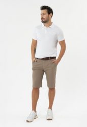 Bawełniane szorty P-BRAD. Brązowe szorty męskie Volcano, bez wzorów, z bawełny. Za 159.99 zł.