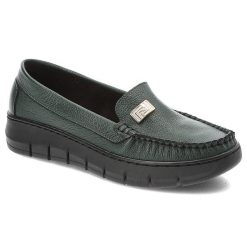 Zielone Półbuty Armodo Wygodne Wsuwane Obuwie Damskie. Zielone półbuty damskie Armodo, z aplikacjami, ze skóry, eleganckie, bez obcasa, bez zapięcia. Za 349.00 zł.