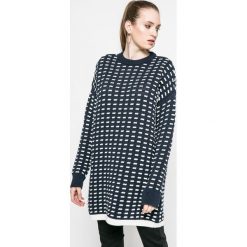 Noisy May - Sweter. Niebieskie swetry nierozpinane damskie Noisy May, s, bez wzorów, z bawełny, bez kołnierzyka, bez ramiączek. W wyprzedaży za 59.90 zł.